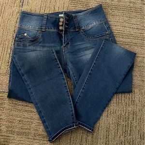 YMI Jeans size 9